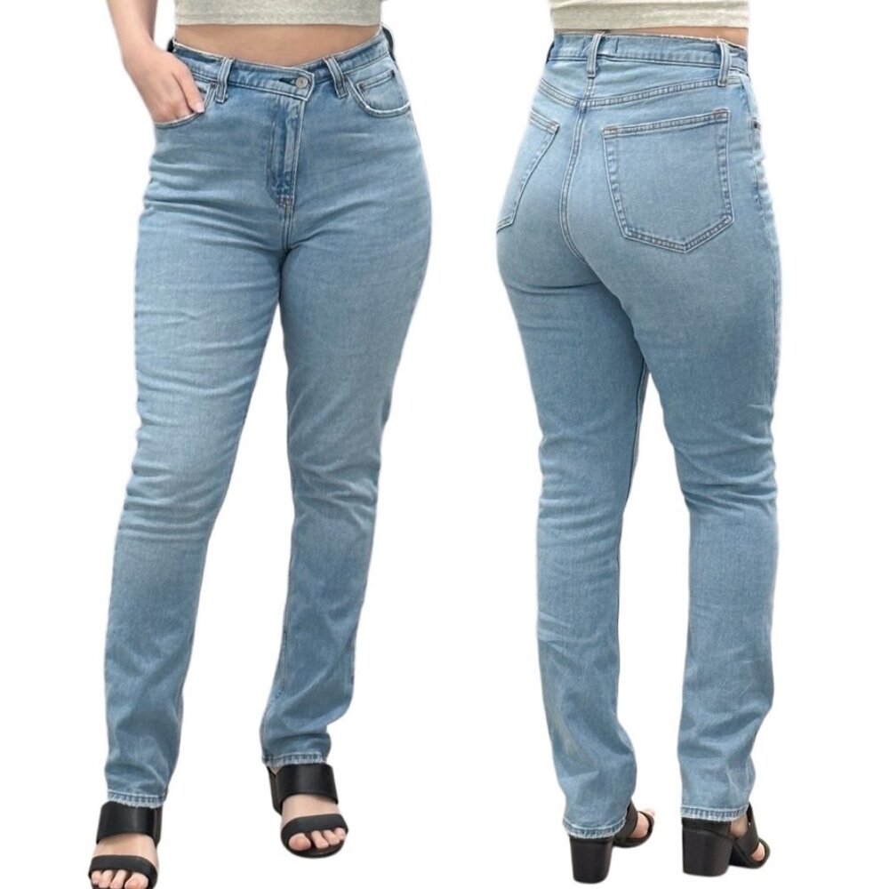 Abercrombie & Fitch The ‘90s Slim Straight Ultra High Rise Asymmetrical Jeans